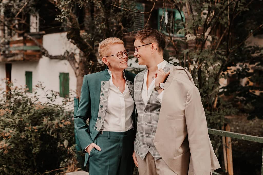 andrea & anita 311